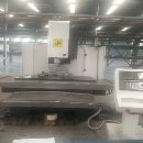 []出售两台明哲数控铣和一台中捷钻床